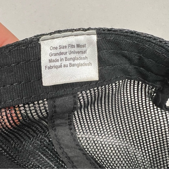 2 Bass Pro Trucker Hats - Picture 11 of 11